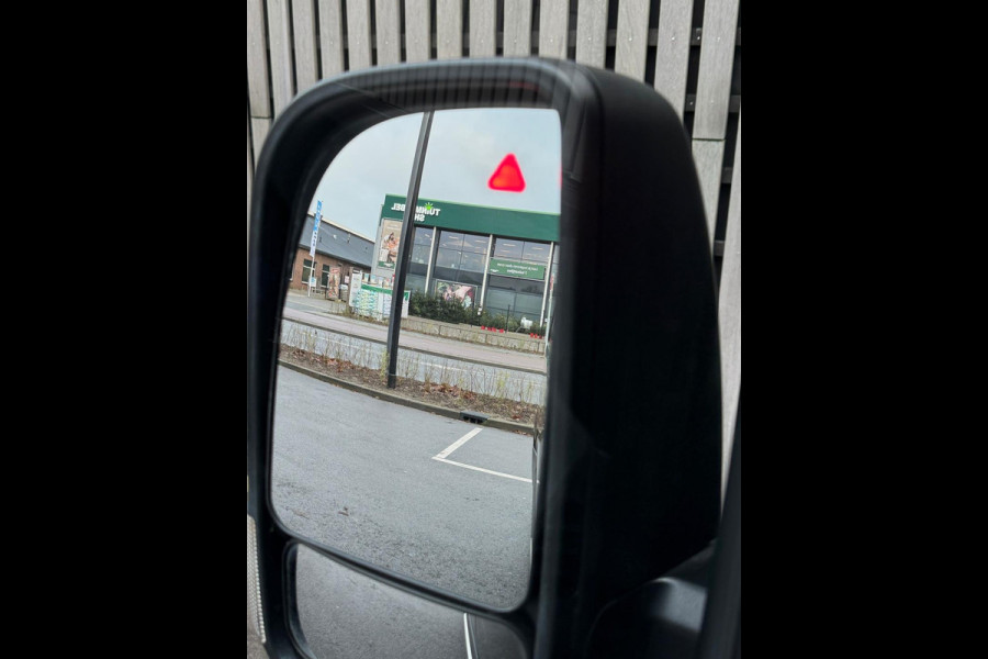 Mercedes-Benz Sprinter 319 V6 3.0 CDI L2H2 / Camera / Automaat / Cruise