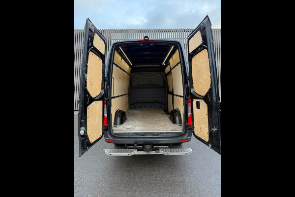 Mercedes-Benz Sprinter 319 V6 3.0 CDI L2H2 / Camera / Automaat / Cruise