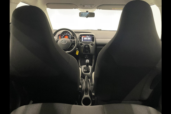 Toyota Aygo 1.0 VVT-i X-Play 5-DRS Airco DAB+ Carplay Navi X-Play Pack Achteruitrij Camera