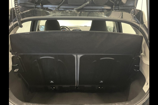 Toyota Aygo 1.0 VVT-i X-Play 5-DRS Airco DAB+ Carplay Navi X-Play Pack Achteruitrij Camera