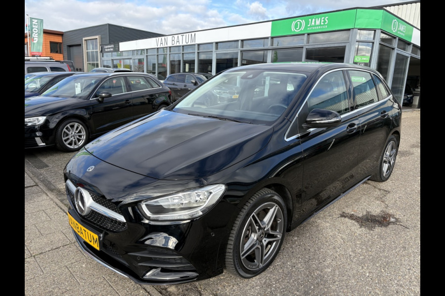 Mercedes-Benz B-Klasse 250 e Bus. Sol. AMG