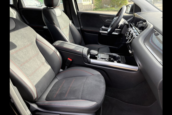 Mercedes-Benz B-Klasse 250 e Bus. Sol. AMG