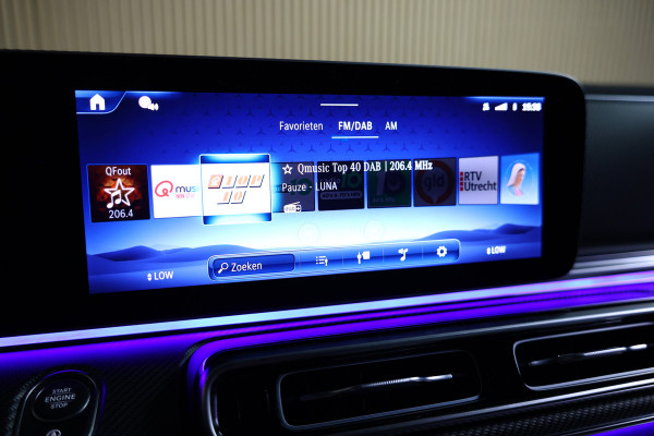 Mercedes-Benz V-Klasse V300d 4Matic XXL LUCHTVERING LEDER CARPLAY STOELVENT. '24 Er wordt ook de bank op de 3e rij bijgeleverd+ tussenschot