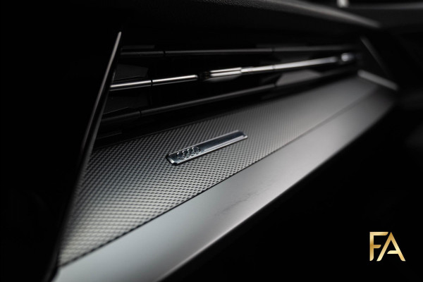 Audi A3 Sportback 40 TFSI e S Line Ruitleder|MatrixLED|AdaptiveCruise|18Inch