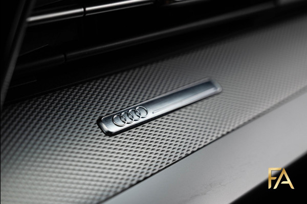 Audi A3 Sportback 40 TFSI e S Line Ruitleder|MatrixLED|AdaptiveCruise|18Inch