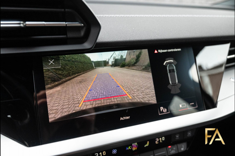 Audi A3 Sportback 40 TFSI e S Line Ruitleder|MatrixLED|AdaptiveCruise|18Inch