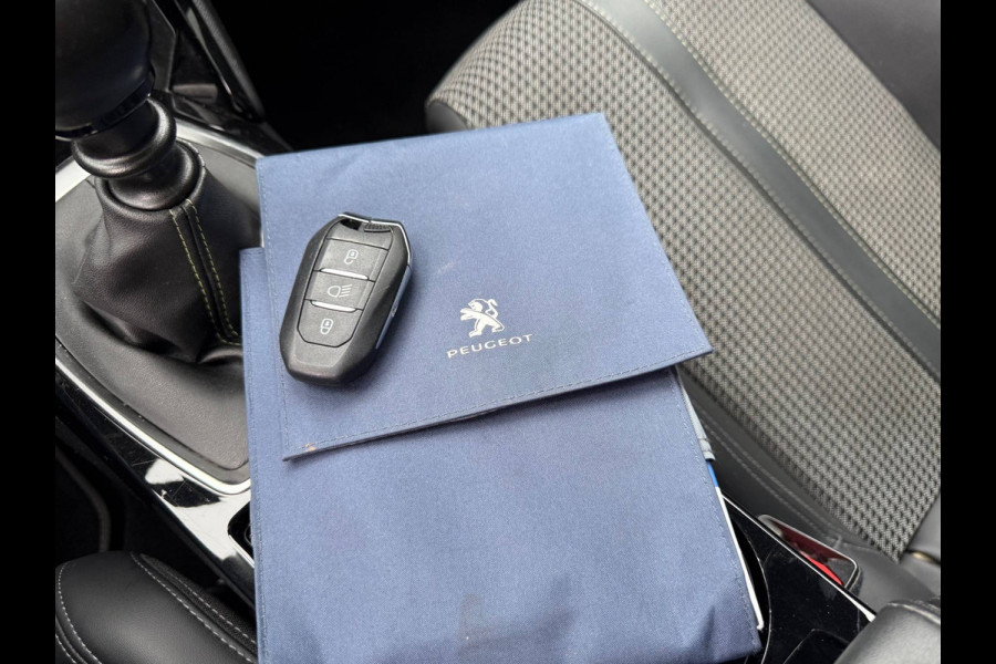 Peugeot 2008 BWJ 2021 | 1.2T 131PK GT | PANO SCHUIFDAK | VOCAL | CAMERA A | CLIMA | NAVI | CARPLAY | PRIVACY GLASS | PDC 2X | LEDER/STOF |