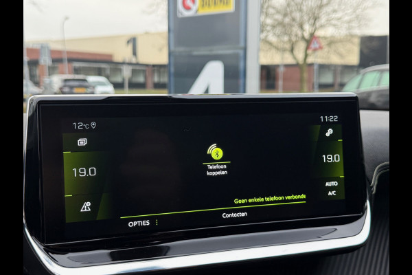 Peugeot 2008 BWJ 2021 | 1.2T 131PK GT | PANO SCHUIFDAK | VOCAL | CAMERA A | CLIMA | NAVI | CARPLAY | PRIVACY GLASS | PDC 2X | LEDER/STOF |