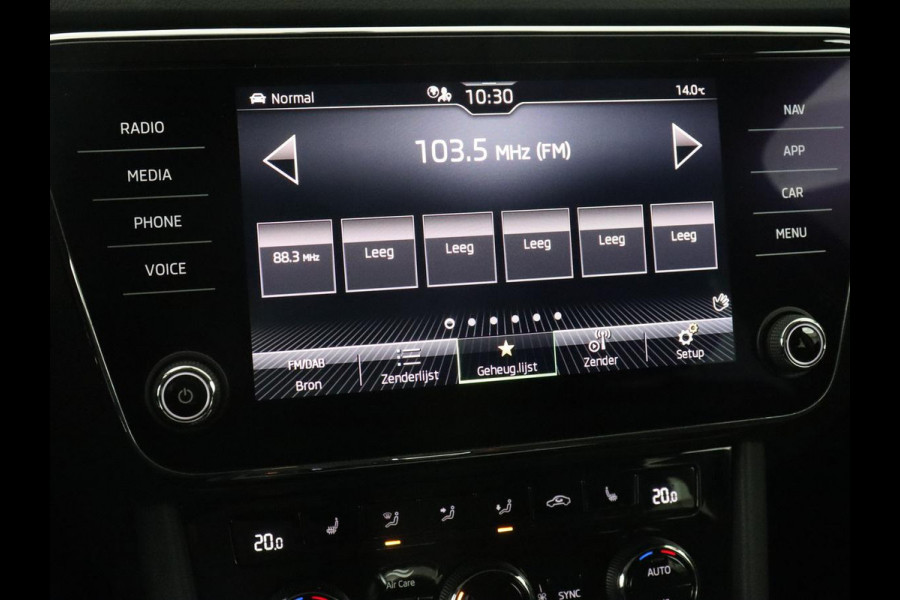 Škoda Superb 1.4 TSI iV Business Edition | Trekhaak | Stoel & stuurverwarming | Camera | Carplay | Memory | Navigatie | Full LED | Climate control | Parkeerhulp