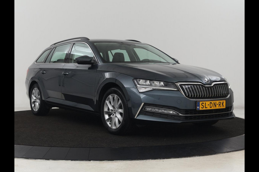 Škoda Superb 1.4 TSI iV Business Edition | Trekhaak | Stoel & stuurverwarming | Camera | Carplay | Memory | Navigatie | Full LED | Climate control | Parkeerhulp