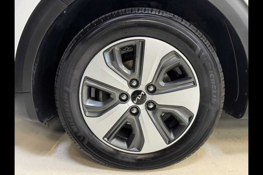 Kia Niro 1.6 GDi Hybrid ComfortLine | Camera | Trekhaak | Carplay | Clima | Cruise