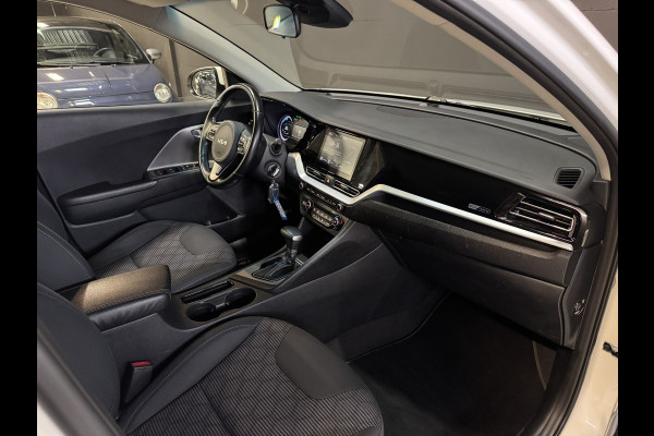 Kia Niro 1.6 GDi Hybrid ComfortLine | Camera | Trekhaak | Carplay | Clima | Cruise