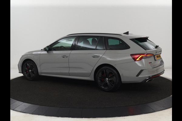 Škoda Octavia 1.4 TSI RS iV PHEV Business | Stoelverwarming | Adaptive cruise | Matrix LED | Side Assist | Camera | Carplay | Navigatie | Sfeerverlichting | Virtual Cockpit | Sportstoelen | Plug In