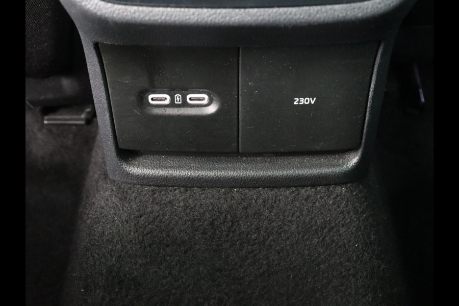 Škoda Octavia 1.4 TSI RS iV PHEV Business | Stoelverwarming | Adaptive cruise | Matrix LED | Side Assist | Camera | Carplay | Navigatie | Sfeerverlichting | Virtual Cockpit | Sportstoelen | Plug In