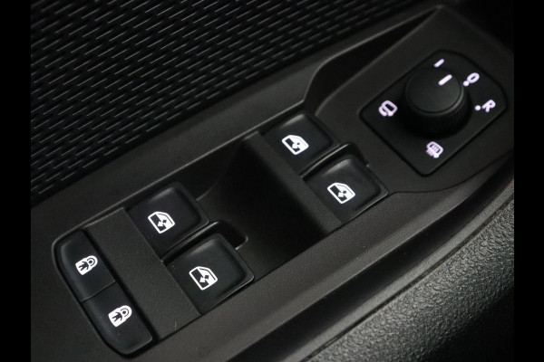 Škoda Octavia 1.4 TSI RS iV PHEV Business | Stoelverwarming | Adaptive cruise | Matrix LED | Side Assist | Camera | Carplay | Navigatie | Sfeerverlichting | Virtual Cockpit | Sportstoelen | Plug In