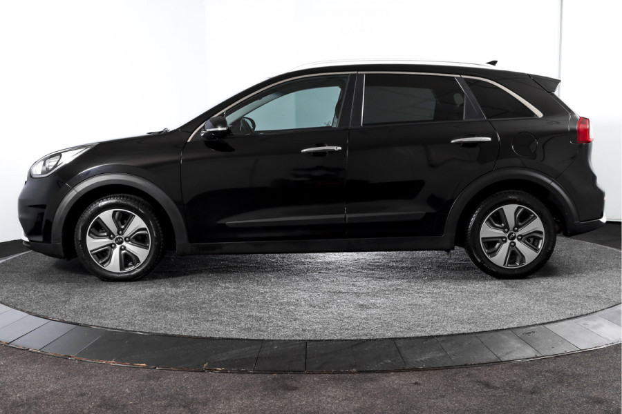 Kia Niro 1.6 GDi Hybrid First Edition - Automaat | Cruise | Stoel-+Stuurverw. | PDC | Camera | NAV | ECC | LM 16" |