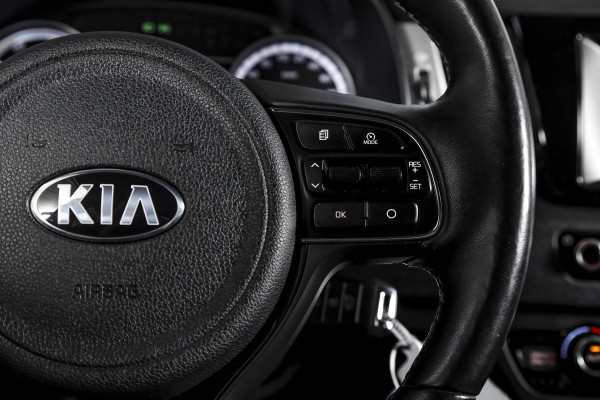 Kia Niro 1.6 GDi Hybrid First Edition - Automaat | Cruise | Stoel-+Stuurverw. | PDC | Camera | NAV | ECC | LM 16" |