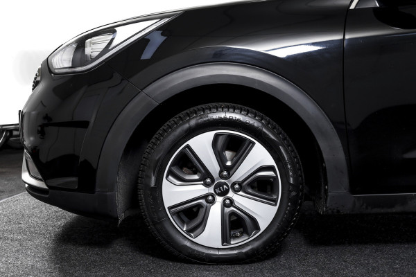 Kia Niro 1.6 GDi Hybrid First Edition - Automaat | Cruise | Stoel-+Stuurverw. | PDC | Camera | NAV | ECC | LM 16" |