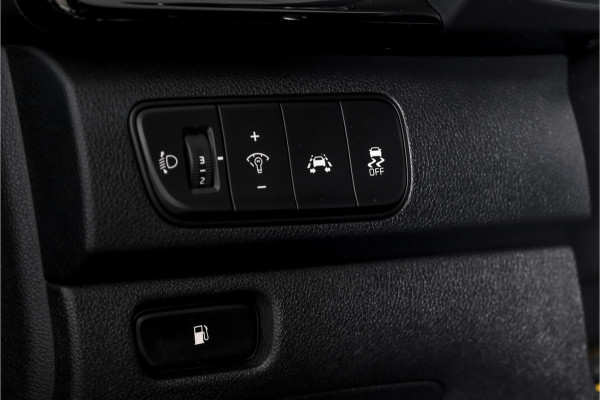 Kia Niro 1.6 GDi Hybrid First Edition - Automaat | Cruise | Stoel-+Stuurverw. | PDC | Camera | NAV | ECC | LM 16" |