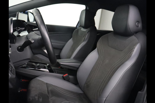 Volkswagen ID.5 Pro 77 kWh | Trekhaak | Stoelverwarming | Matrix LED | Camera | Carplay | Keyless | Stuurverwarming | Adaptive cruise | Navigatie | 20'' | Park Assist