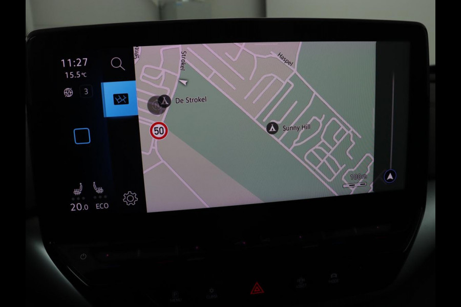 Volkswagen ID.5 Pro 77 kWh | Trekhaak | Stoelverwarming | Matrix LED | Camera | Carplay | Keyless | Stuurverwarming | Adaptive cruise | Navigatie | 20'' | Park Assist