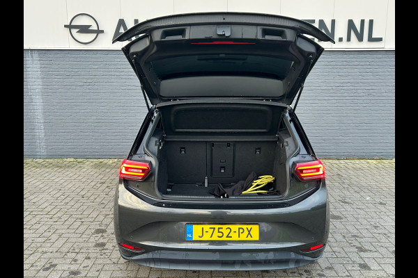 Volkswagen ID.3 First Plus 58kWh Navi-Pro Adap.Cruise Camera 19" Ecc Apple Carplay Android Auto SOH 91% Stoel+Stuurverwarming Lmv Matrix led Privacy Glas Keyless Rijstrooksensor 1e Eigenaar Origineel Nederlandse Auto
