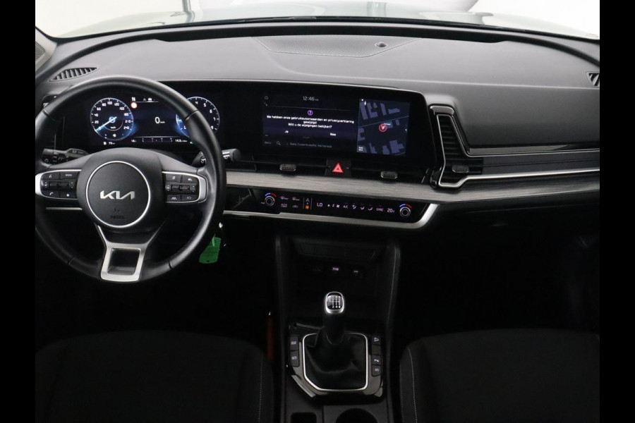 Kia Sportage 1.6 T-GDi DynamicLine | Adaptive cruise | Camera | Carplay | Navigatie | Full LED | DAB | Parkeerhulp | Digital Cockpit | Climate control | Cruise control | Bluetooth