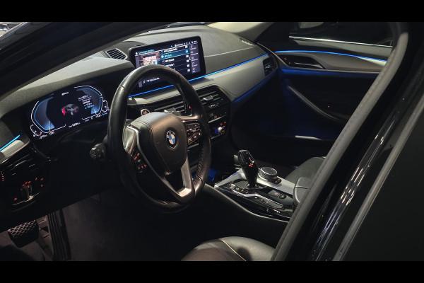 BMW 5 Serie 530e Executive | 360 Camera | Glazen schuif-/kanteldak | Facelift