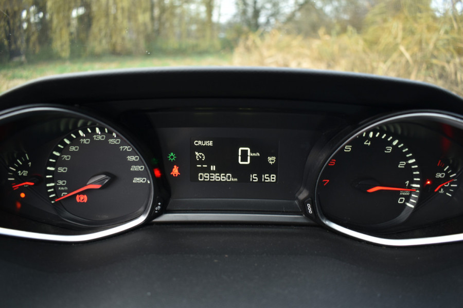 Peugeot 308 110PK PureTech ACTIVE CRUISE/ECC/NAVI