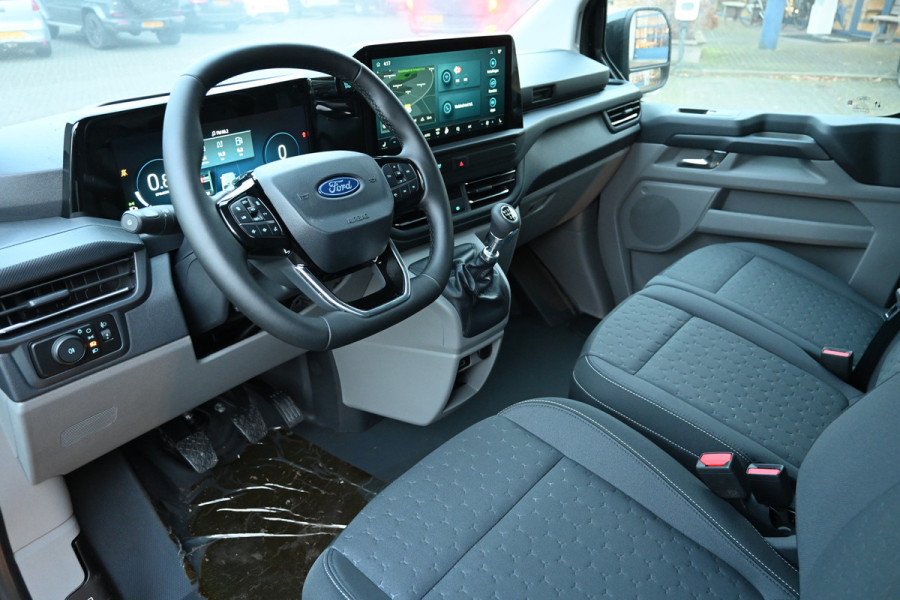 Ford Transit Custom 320L 2.0 TDCI L2H1 Limited Driver assist pack, Draadloos laden, Trekhaak