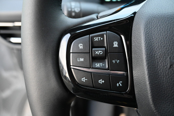 Ford Transit Custom 320L 2.0 TDCI L2H1 Limited Driver assist pack, Draadloos laden, Trekhaak