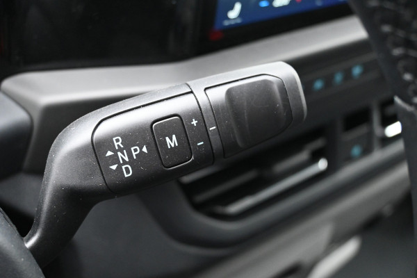 Ford Transit Custom 280S 2.0 TDCI L1H1 Limited Driver assist pack, Draadloos laden, Trekhaak