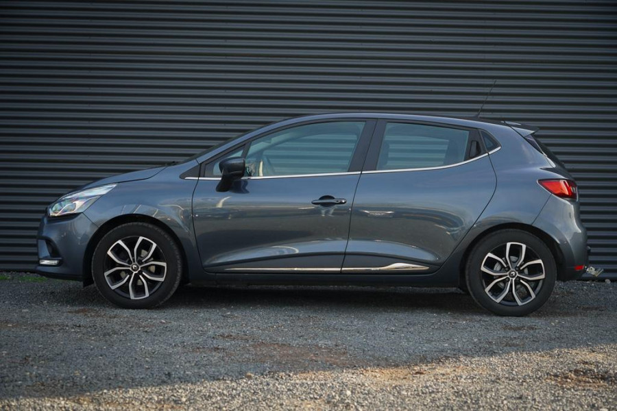 Renault Clio 0.9 TCe Intens / Trekhaak / 5Drs / Lichtmetalen velgen / Lage KM