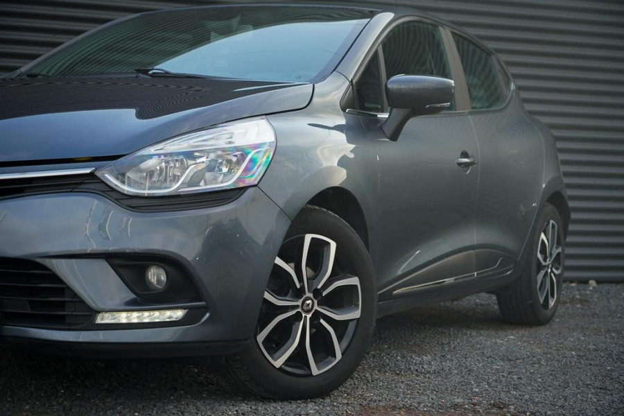 Renault Clio 0.9 TCe Intens / Trekhaak / 5Drs / Lichtmetalen velgen / Lage KM