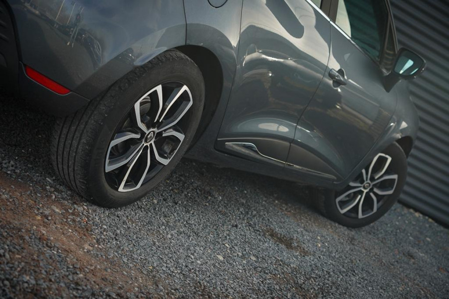 Renault Clio 0.9 TCe Intens / Trekhaak / 5Drs / Lichtmetalen velgen / Lage KM