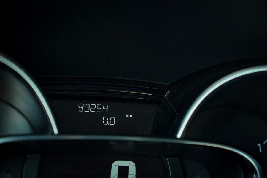 Renault Clio 0.9 TCe Intens / Trekhaak / 5Drs / Lichtmetalen velgen / Lage KM