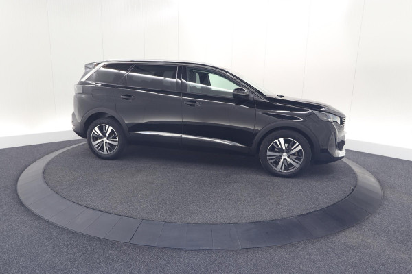 Peugeot 5008 PureTech 130 EAT8 Allure Pack | Stoelverwarming | Camera | Dodehoekdetectie | Navigatie
