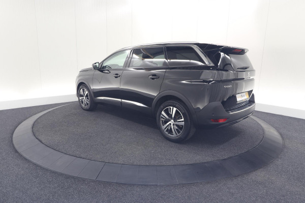 Peugeot 5008 PureTech 130 EAT8 Allure Pack | Stoelverwarming | Camera | Dodehoekdetectie | Navigatie