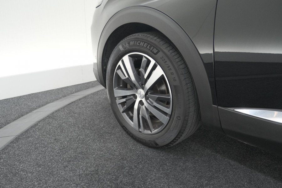 Peugeot 5008 PureTech 130 EAT8 Allure Pack | Stoelverwarming | Camera | Dodehoekdetectie | Navigatie