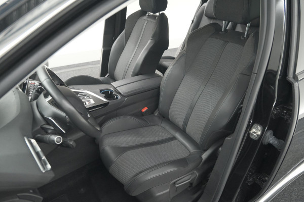 Peugeot 5008 PureTech 130 EAT8 Allure Pack | Stoelverwarming | Camera | Dodehoekdetectie | Navigatie