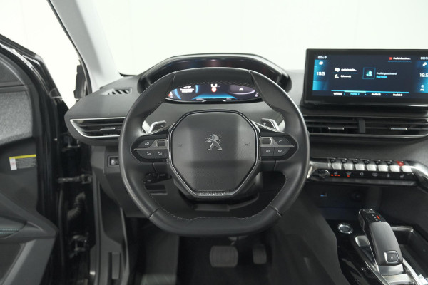 Peugeot 5008 PureTech 130 EAT8 Allure Pack | Stoelverwarming | Camera | Dodehoekdetectie | Navigatie