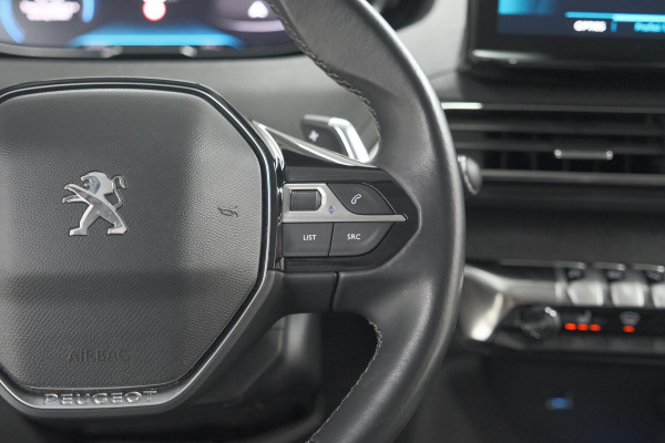 Peugeot 5008 PureTech 130 EAT8 Allure Pack | Stoelverwarming | Camera | Dodehoekdetectie | Navigatie