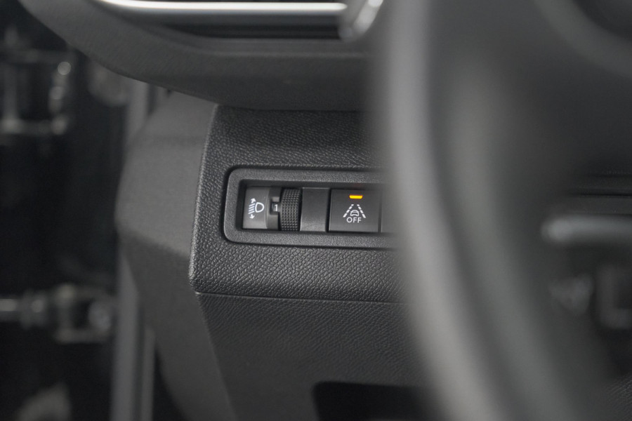 Peugeot 5008 PureTech 130 EAT8 Allure Pack | Stoelverwarming | Camera | Dodehoekdetectie | Navigatie