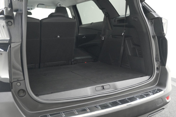 Peugeot 5008 PureTech 130 EAT8 Allure Pack | Stoelverwarming | Camera | Dodehoekdetectie | Navigatie