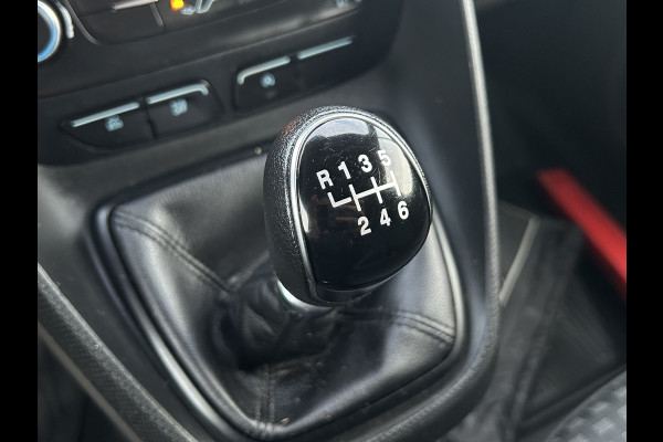 Ford Transit Connect 1.5 EcoBlue / L1H1 / 1e EIG. / 93.218 KM !! / TREKHAAK / AIRCO / CRUISE / NAVI / CAMERA / 3-ZITS / APPLE CARPLAY