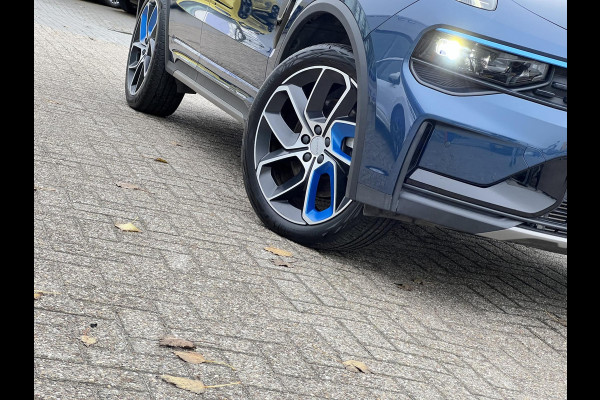 Lynk & Co 01 1.5 261 pk | PHEV | 360 Camera | Adaptieve Cruise | Elek. Achterklep | Panorama dak | Stoelverwarming | 1.800kg Trekgewicht