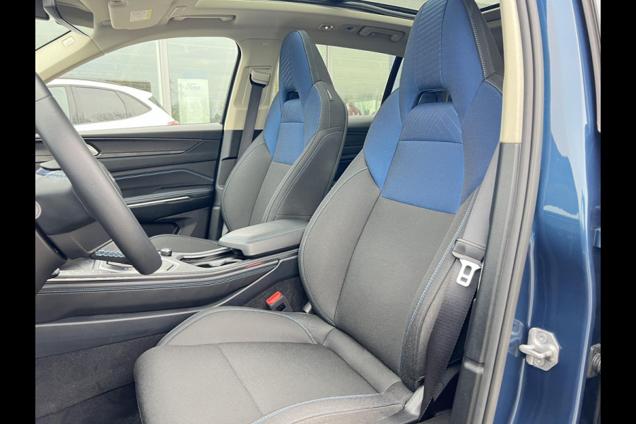 Lynk & Co 01 1.5 261 pk | PHEV | 360 Camera | Adaptieve Cruise | Elek. Achterklep | Panorama dak | Stoelverwarming | 1.800kg Trekgewicht