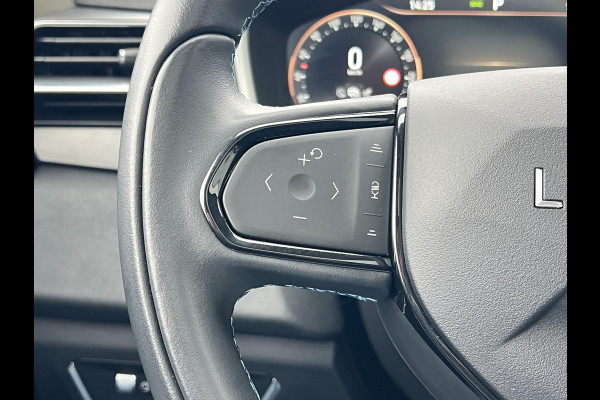 Lynk & Co 01 1.5 261 pk | PHEV | 360 Camera | Adaptieve Cruise | Elek. Achterklep | Panorama dak | Stoelverwarming | 1.800kg Trekgewicht