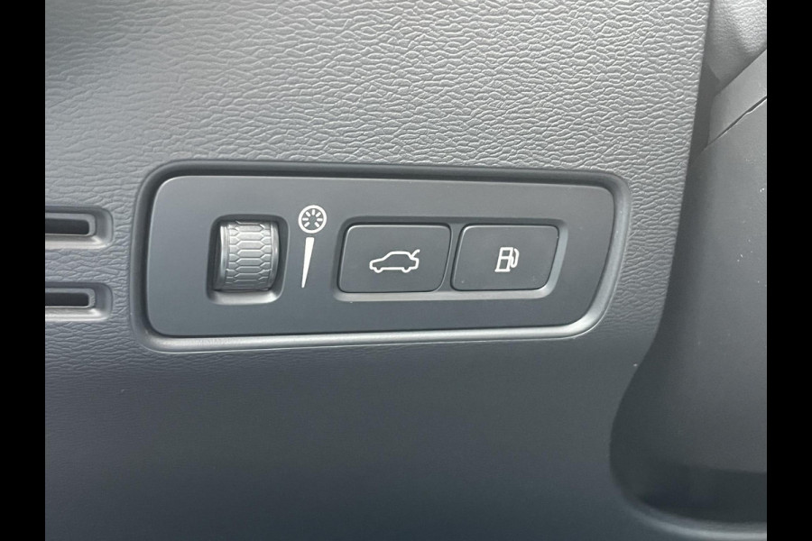 Volvo XC40 1.5 T5 Recharge R-Design 262pk | ZUID | Parking pack | 1.800 Kg trekgewicht