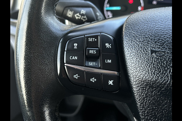 Ford Transit Custom 2.0 TDCI 170 PK / L2H2 / 1e EIG. / AUTOMAAT / TREKHAAK / IMPERIAAL / AIRCO / ADAPTIVE CRUISE / CAMERA